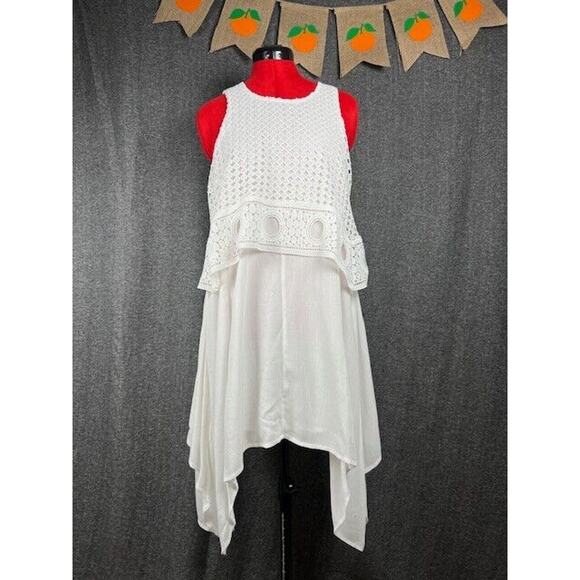 Alya Dresses & Skirts - Alya Women's White Lace Crochet Sleeveless Dress Assymetrical Scoop Neck Small